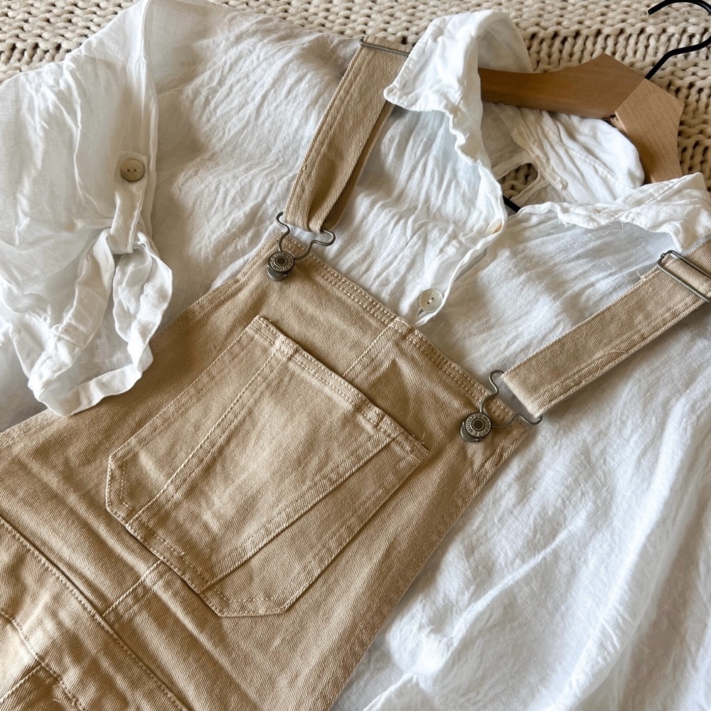 Overall skirt
